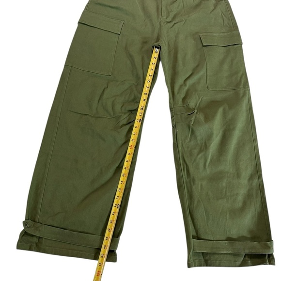 NWT STEVE MADDEN Mid Rise Cargo Pants Jeans Wide Leg Burnt Olive DO33145F Sz XL - Picture 6 of 16